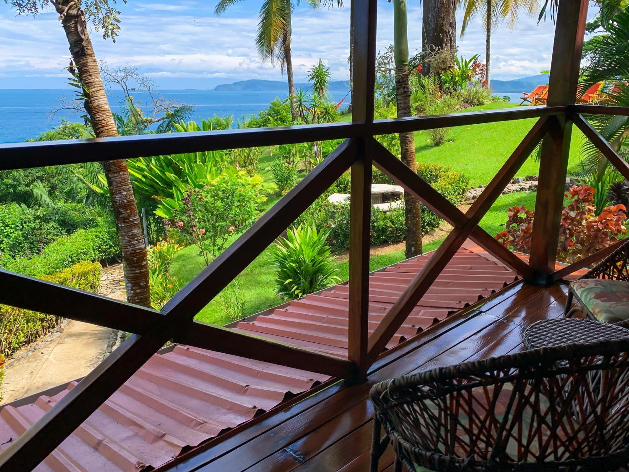 Caletas Lodge